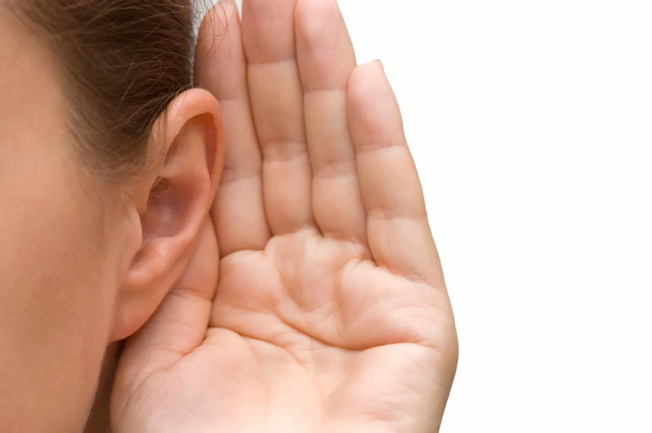 The Art of Listening: Why Most People Hear but Don’t Understand